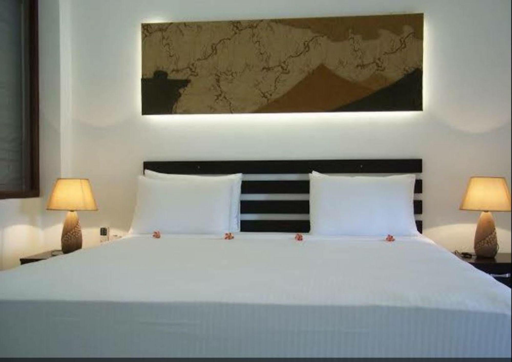 Sunrise Palace Negombo Kültér fotó